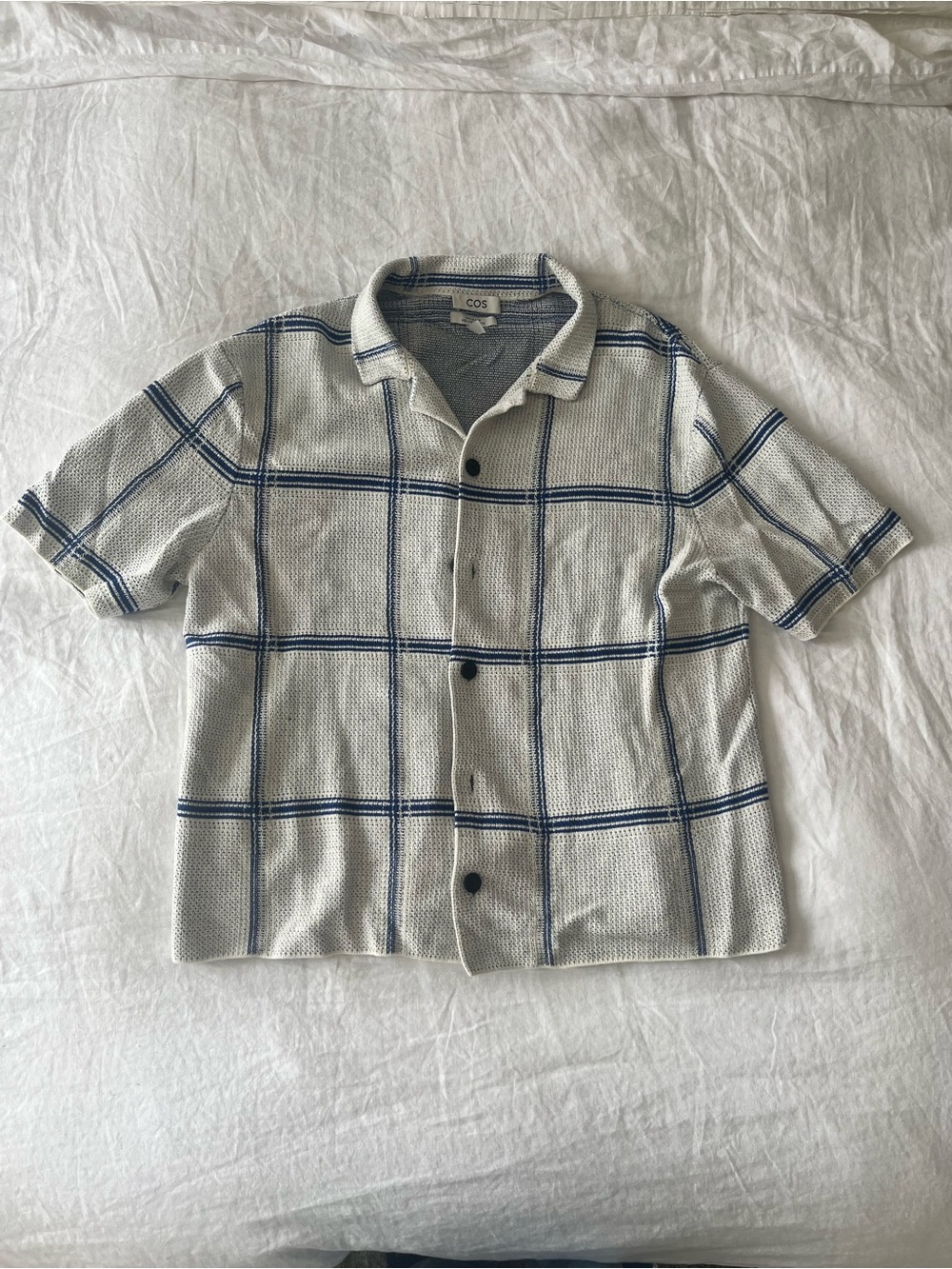 COS Short Sleeve Windowpane Knit Shirt - White & Blue